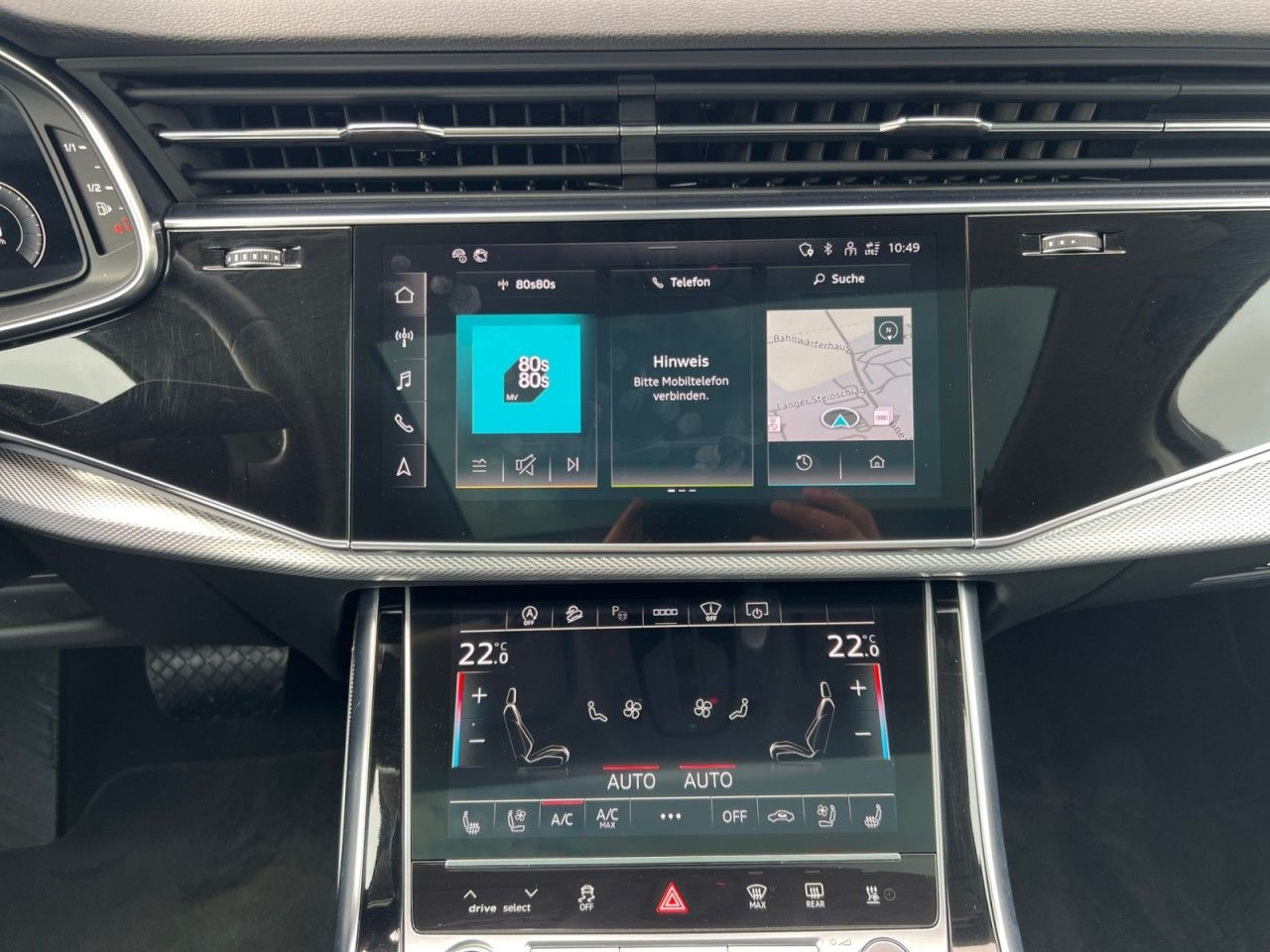 Bild 13 - Q7 50 TDI Panorama AHK Allradlenkung Head Up NSA