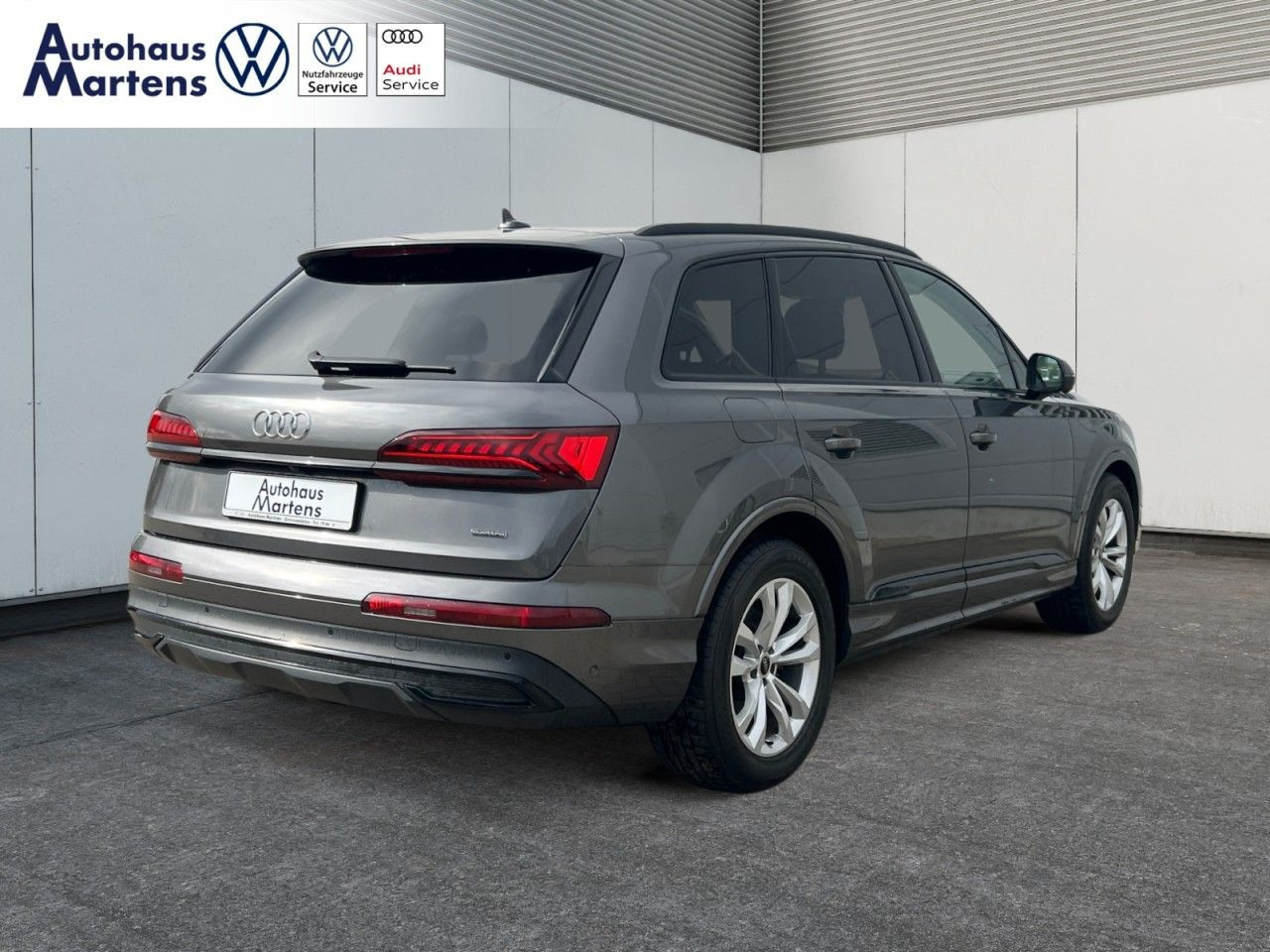 Bild 18 - Q7 50 TDI Panorama AHK Allradlenkung Head Up NSA