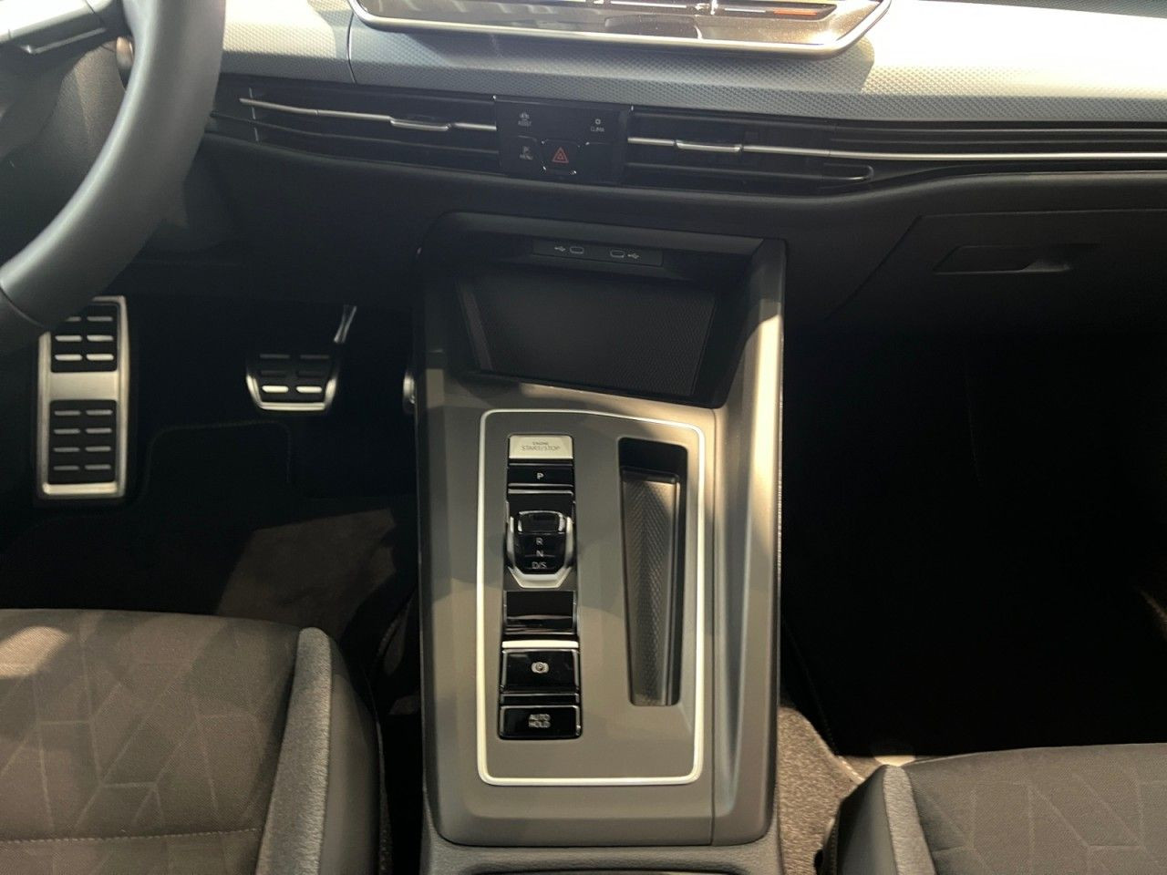 Bild 7 - Golf Energy 1,5 l eTSI OPF DSG