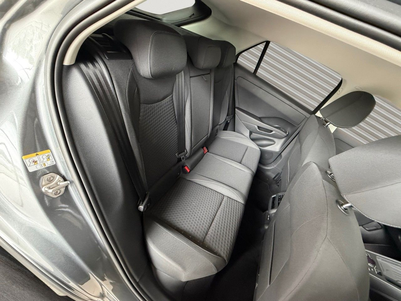 Bild 9 - T-Roc Life 1.5 l eTSI 110 kW 7-Gang-DSG
