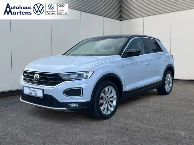 Details zum Fahrzeug: VW T-Roc 1.5 TSI ACT Sport Klima Navi Einparkhilfe